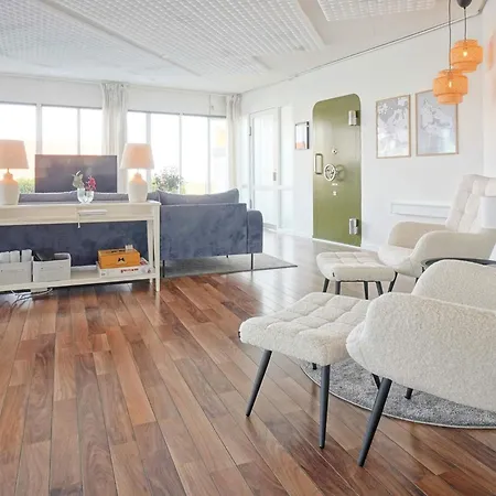6 Person Holiday In Lägenhet Allinge-Sandvig